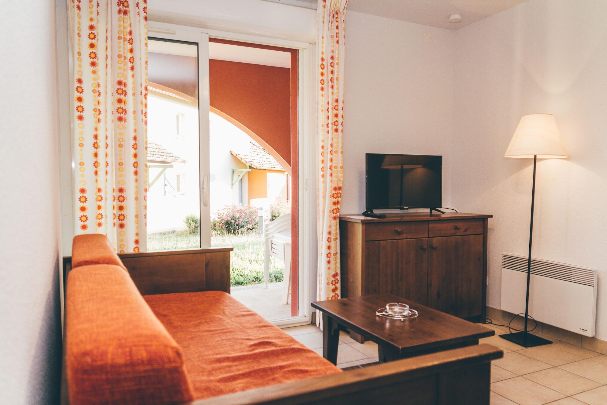 Holiday park Terres De France - Domaine De Claire Rive
