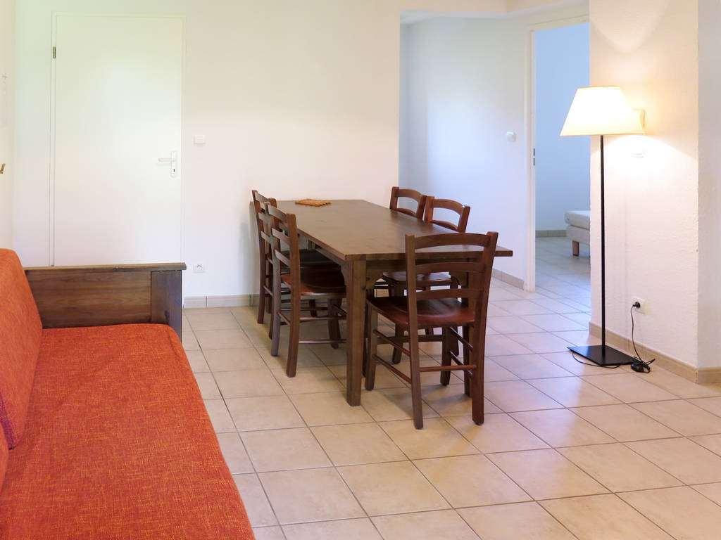 Holiday park Terres De France - Domaine De Claire Rive 3*