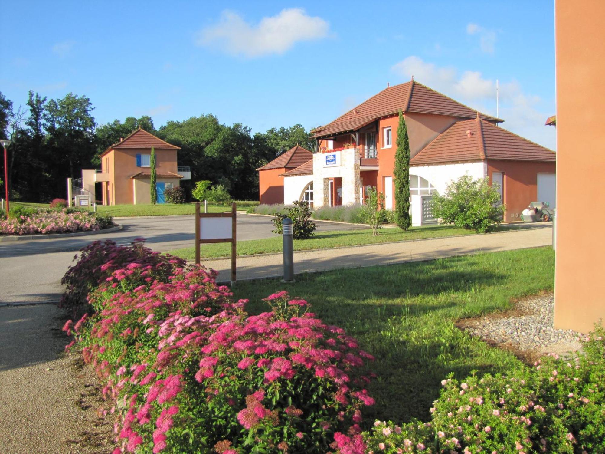 Terres De France - Domaine De Claire Rive Village de vacances